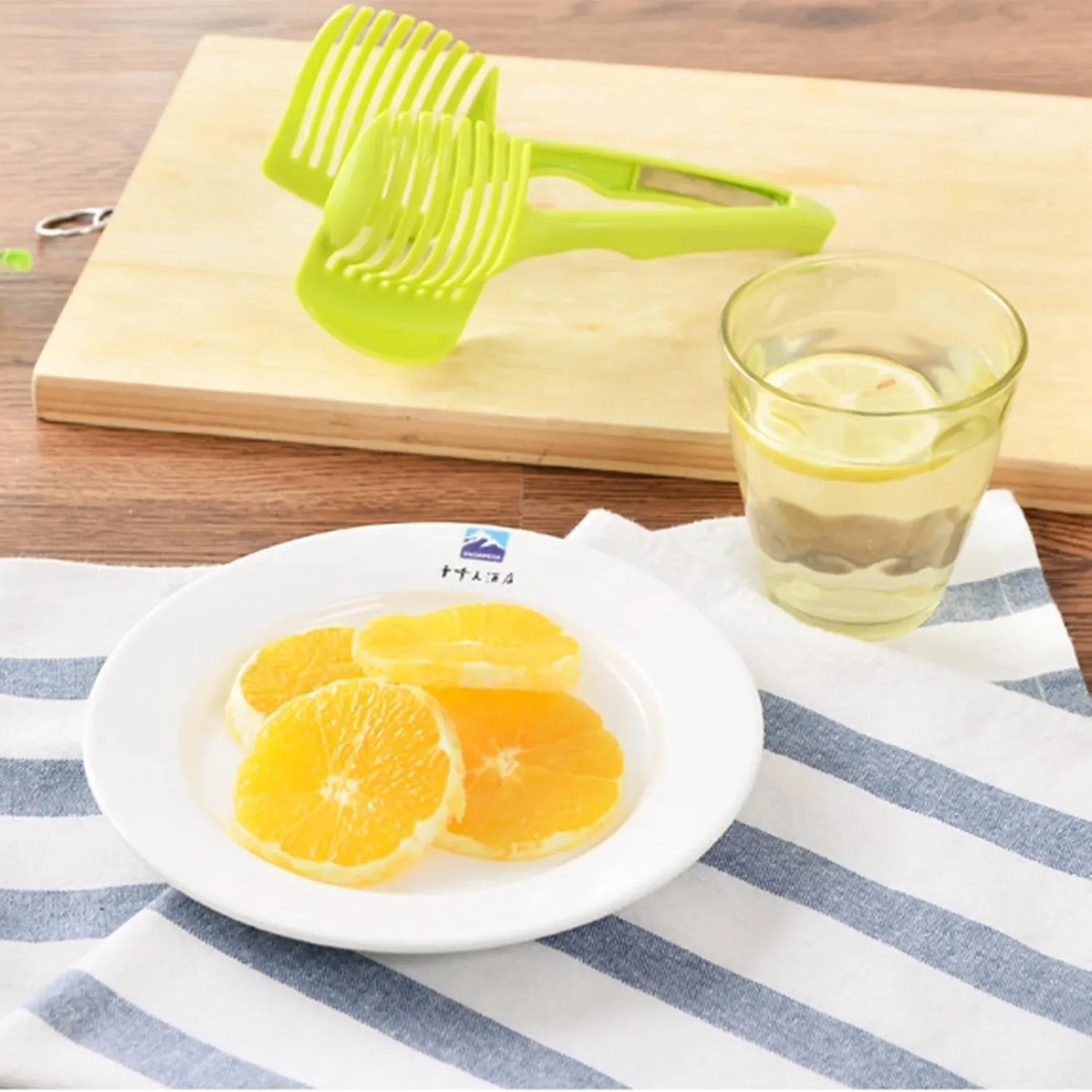 1Pcs Plastic Kitchen Handheld Potato Slicer Tomato Cutter Tool Lemon Cutting Cooking Kitchen Accessories — image 5