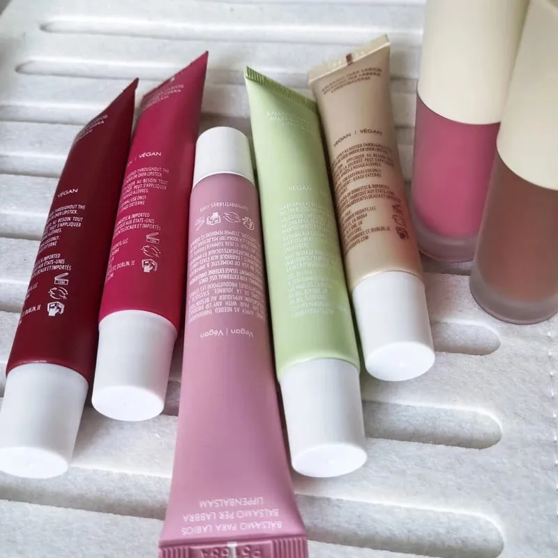 Hot Brand Summer Lip Balm Moisturizing Mirror Lip Gloss Lip Vanilla Pink Sugar Pink Guava Smell Lipstick Transparent Oil Makeup — image 1