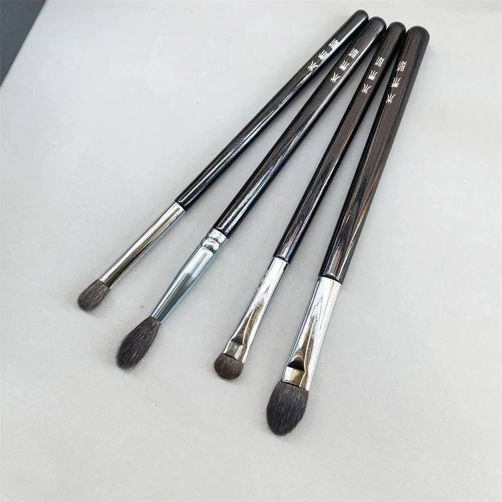 The professional Makeup Brushes Set 6Pcs All-Over Shadow Cheek Brush Powder Blending Beauty Cosmetics Blender Tool