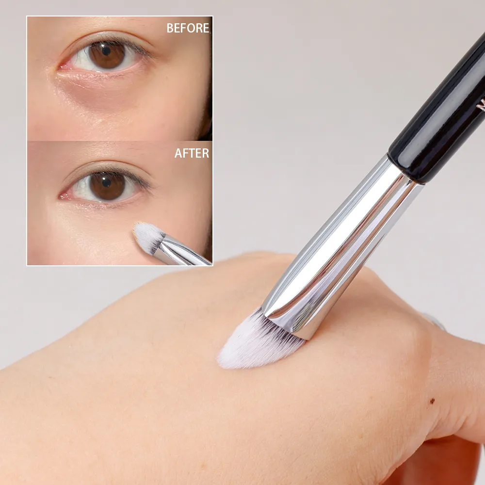 1Pcs Triangle Cone Concealer Brush Lacrimal Sulcus Cover Dark Circles Concealer Makeup Brushes Professional Makeup Beauty Tools — image 1