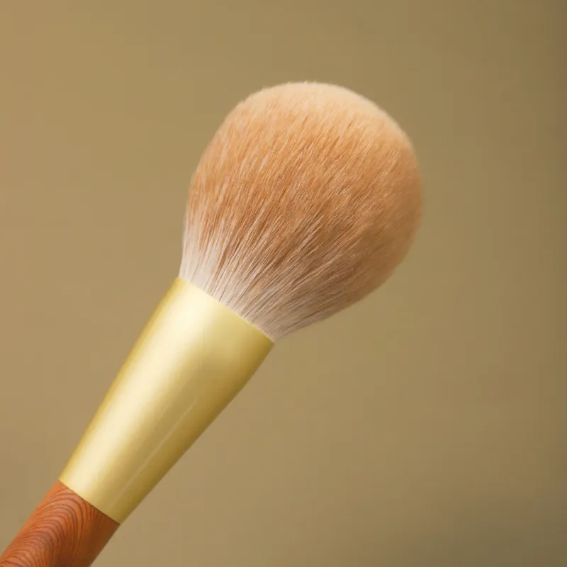 Professional Handmade Makeup Brushes WJ02 Soft Vintage Snow Fox Hair Round Face Powder Brush Yakusugi Wood Handle Make Up Brush