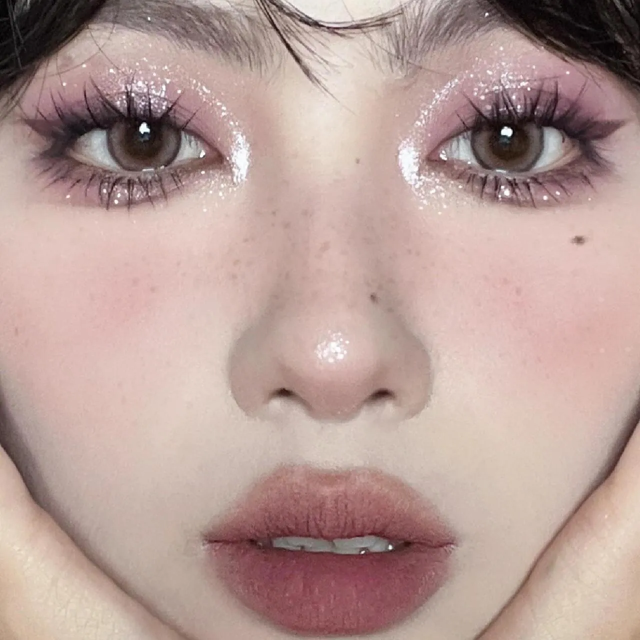 12 Color Eye Shadow Palette Matte Pearl Wine Red Eyeshadow Rose Brown Eyeshadow Glitter Shimmer Long-lasting Beginner Eye Makeup — image 3