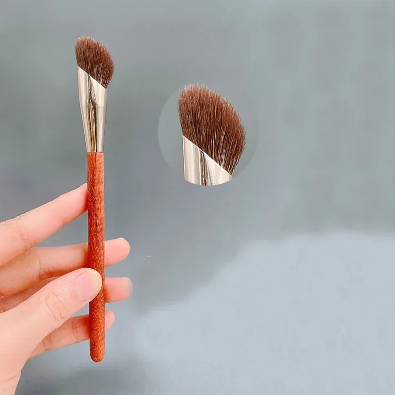 Karsyngirl 1 pz Professione Viso Contorno Scolpire Pennello Capelli Sintetici Evidenziare Pennello Polvere Scolpire Pennelli Strumento di Trucco — image 7