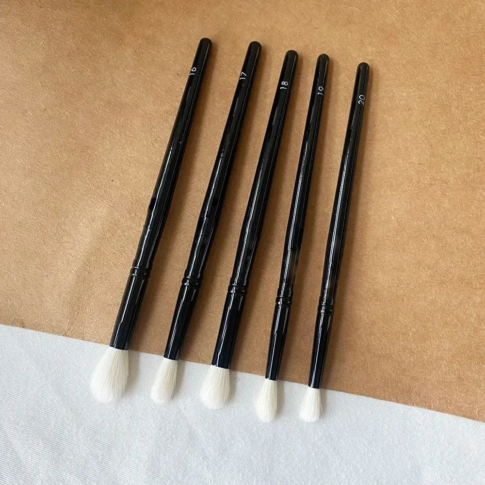 WG Eye Shadow Brushes Eye Crease Blending Nose Contouring Makeup Brush Cosmetic Tools with Natural Goat Hair — image 2