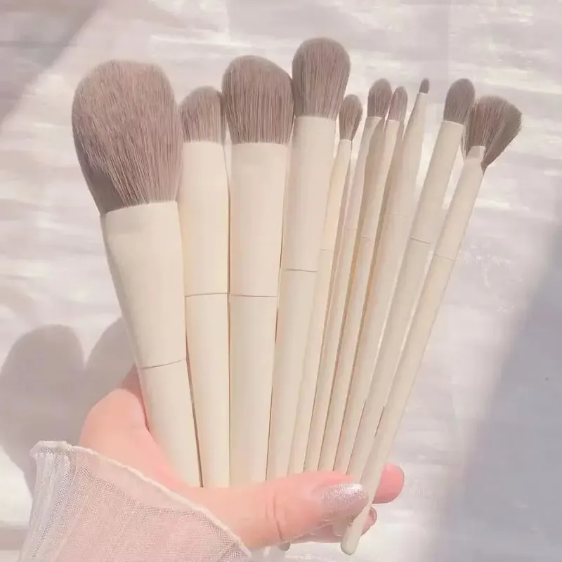 14pcs Silver Makeup Brushes Set Powder Grey Blush Concealer Foundation Eyeshadow Eyeliner Eye Cosmetics Face Beauty Tools
