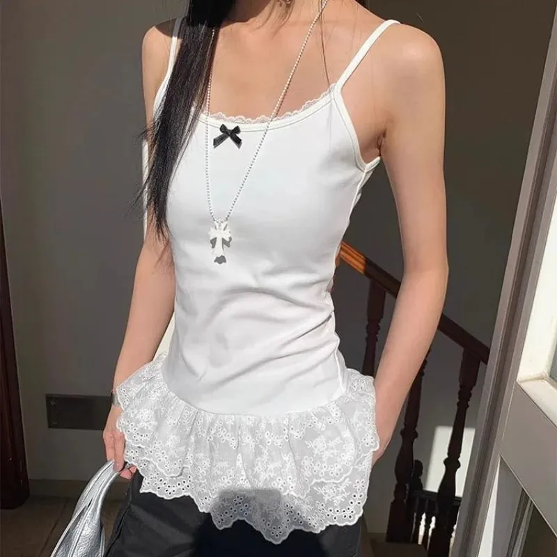 Women Patchwork Lace White Suspender Vest Trim Bottom Hem Layer Skinny Halter Tops Ruffle Edge Skin-friendly Breathable Vest — image 4