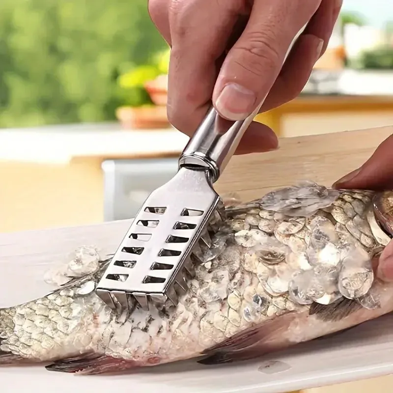 Fish Scaler Stainless Steel Premium Fish Scale Remover Integrated Casting Duty Sawtooth Fish Descaler Tool Fishes Scaler Tool — image 2