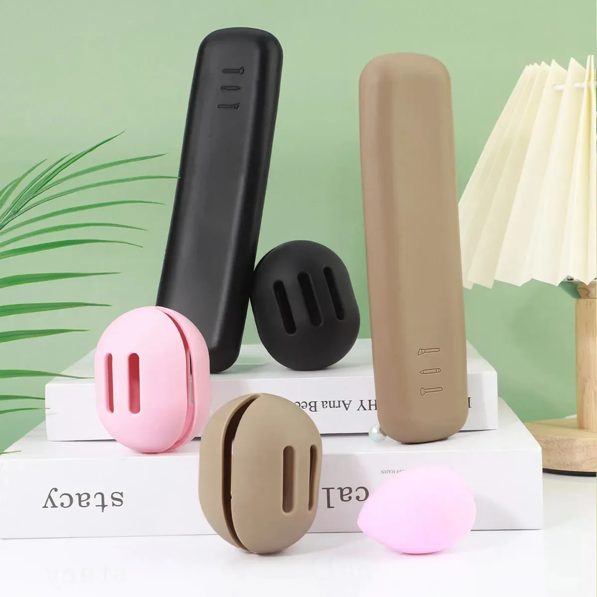 2PcsTravel Makeup Brush Holder Silicone Cosmetic Brushes Bag Makeup Sponge Case Portable Waterproof Makeup Tools for Women — image 2