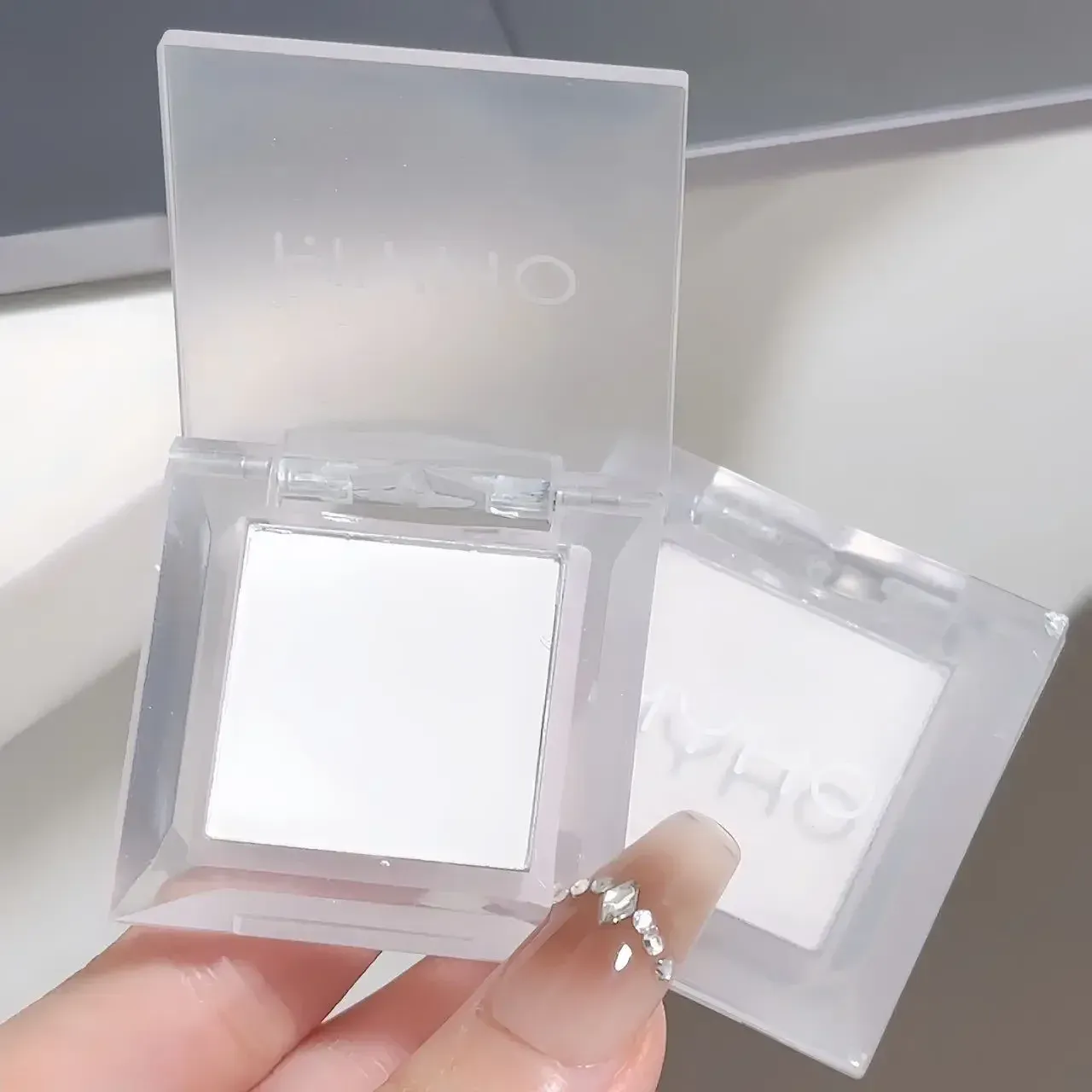 Monochrome Matte White Black Eyeshadow Highlighter Makeup Palette Waterproof Face Contouring Brighten Eyeshadow Lying Silkworm — image 5