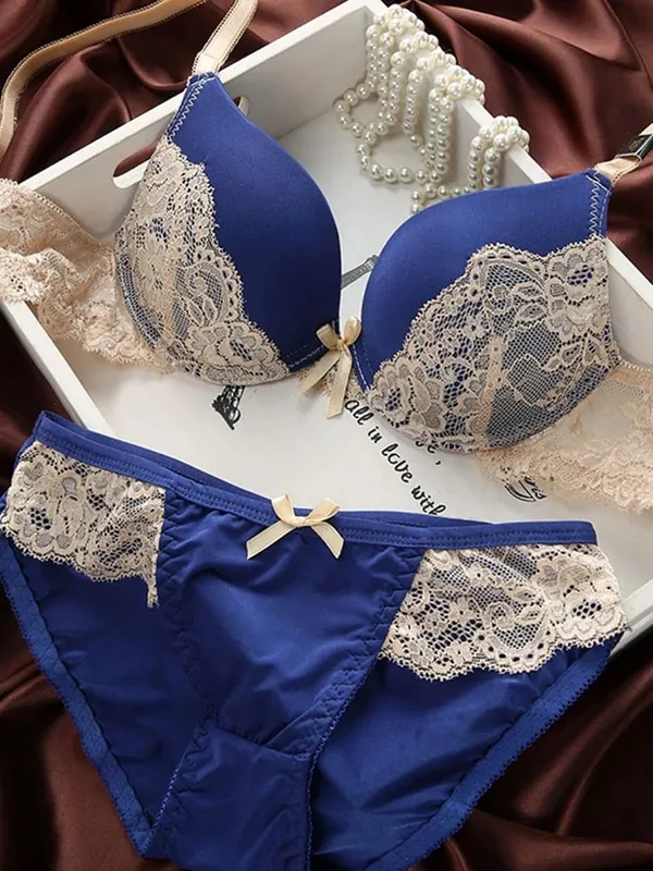 Undertøj Mærke Undertøj Kvinder BH'er B C skål Lingeri sæt med trusse Sexet Lingeri Blonde Broderi BH sæt Bowknot BH'er