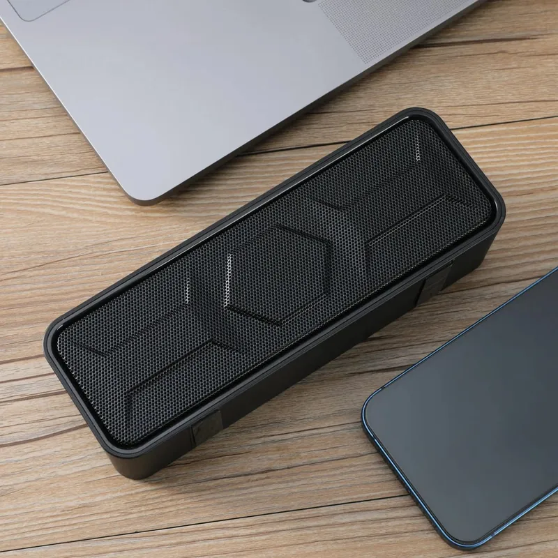 سمّاعات بلوتوث محمولة لاسلكية 10 وات سائق ثنائي ستيريو بصوت عالٍ TWS FM TF USB AUX حر اليدين BT 5.0 10H المنزل في الهواء الطلق