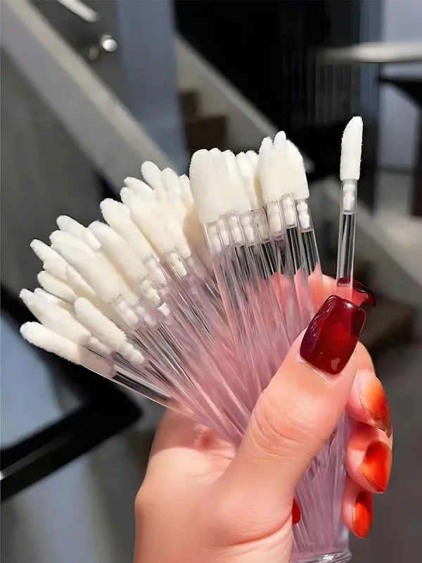 50/100 Adet Tek Kullanımlık Dudak Fırçaları Flok Ucu Makyaj Fırça Dudak Parlatıcısı Fondöten Kapatıcı Maske için Taşınabilir Hijyenik Aplikatör — image 3