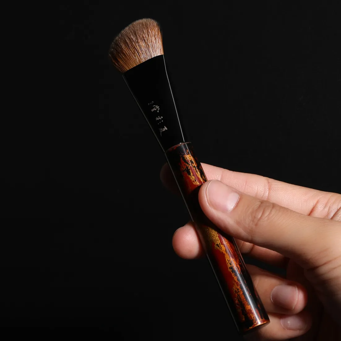 D2B-02(S) Professional Handmade Make Up Brush Flat Angled Foundation Brush Soft Weasel Hair Raw Lacquer Handle Makeup Brushes