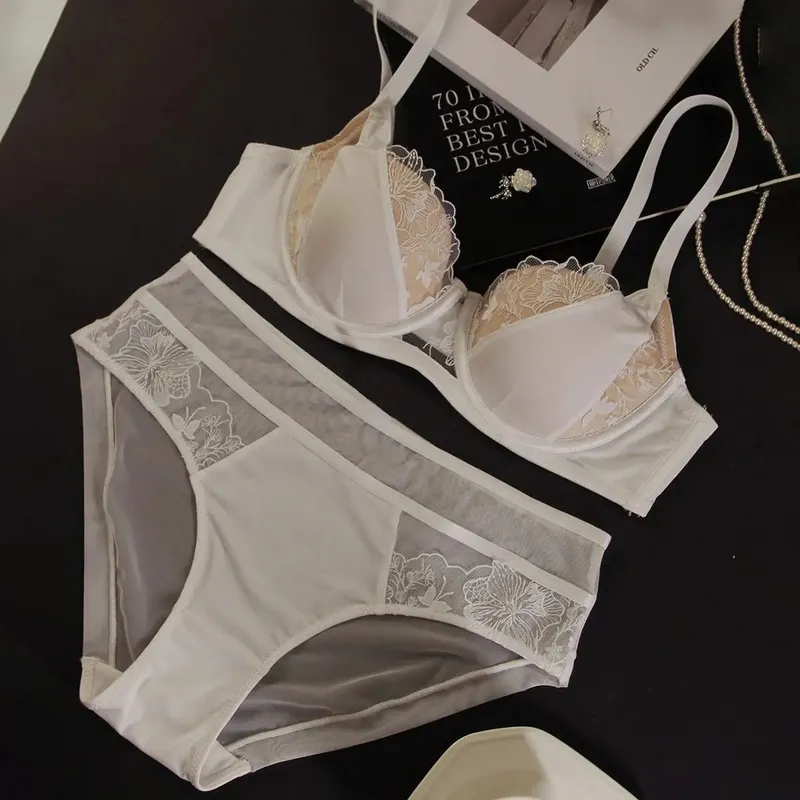 Big Bust D Cup Plus Size Color Block Lace Bra Set Thin Cup Full Coverage Brassiere Lingerie Set Curvy Women Underwear