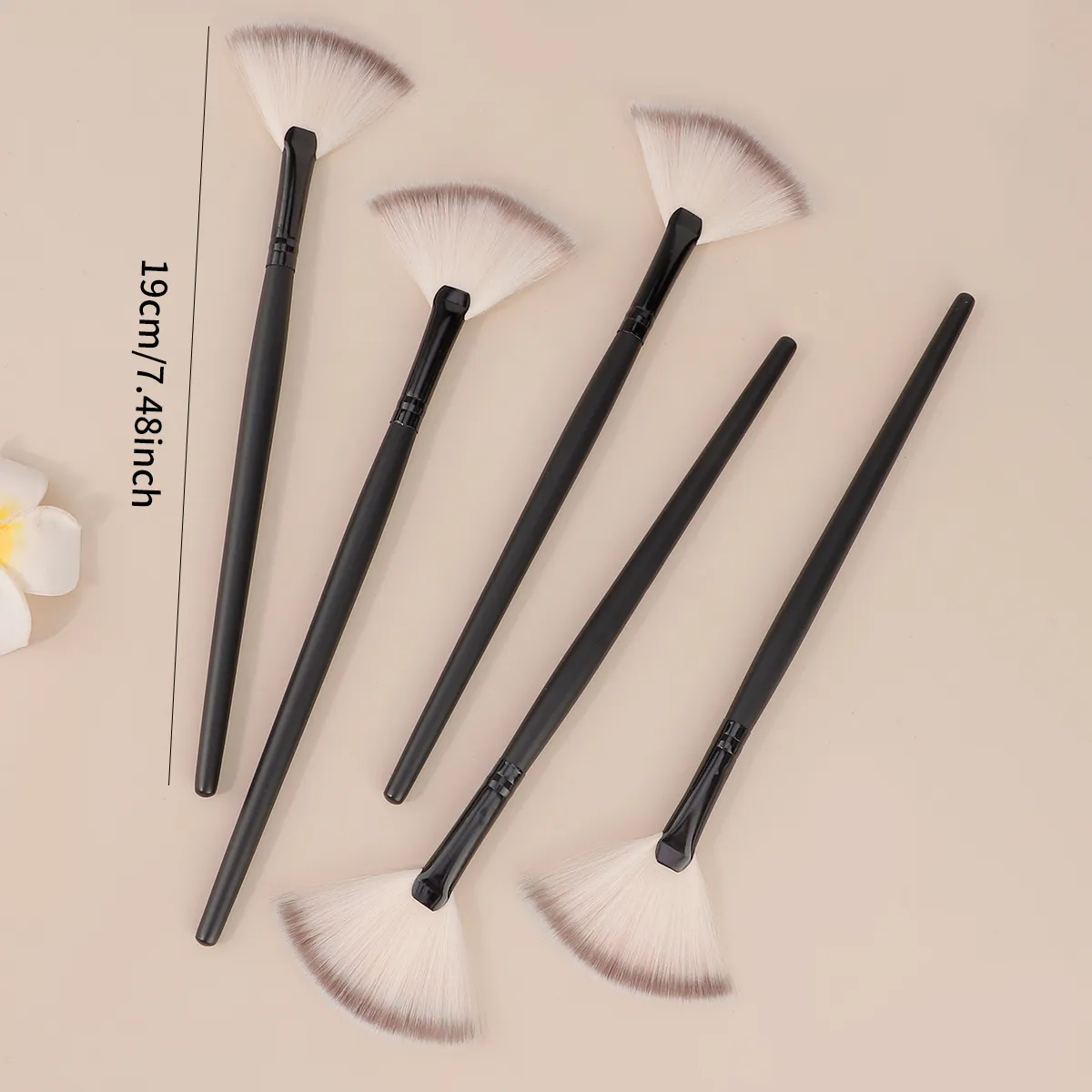 Professional Handmade Makeup Brushes Soft Saibikoho Goat Hair Small Fan Highlighter Eye Shadow Brush Ebony Handle Make Up Brush — image 2