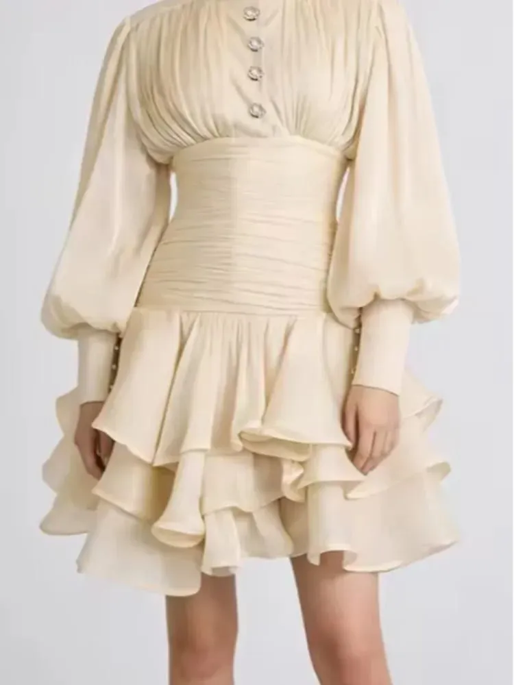 Schickes viktorianisch inspiriertes Minikleid für Damen, Puffärmel, gerüscht, abgestuft, romantisch, Cottagecore-Partykleider, 2026, trendiges, elegantes Outfit — image 3