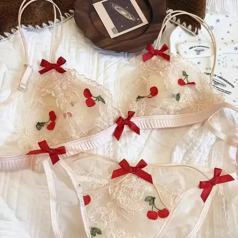 French Sexy Lace Embroidery Lingerie No Underwire Bra Set Cute Bow — image 7