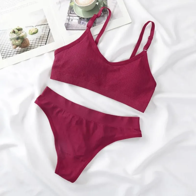Women Padded Bra And Panties Set Wire Free Seamless Bra Sexy High Waist Thongs Underwear Sports Brassiere Female Lingerie Set