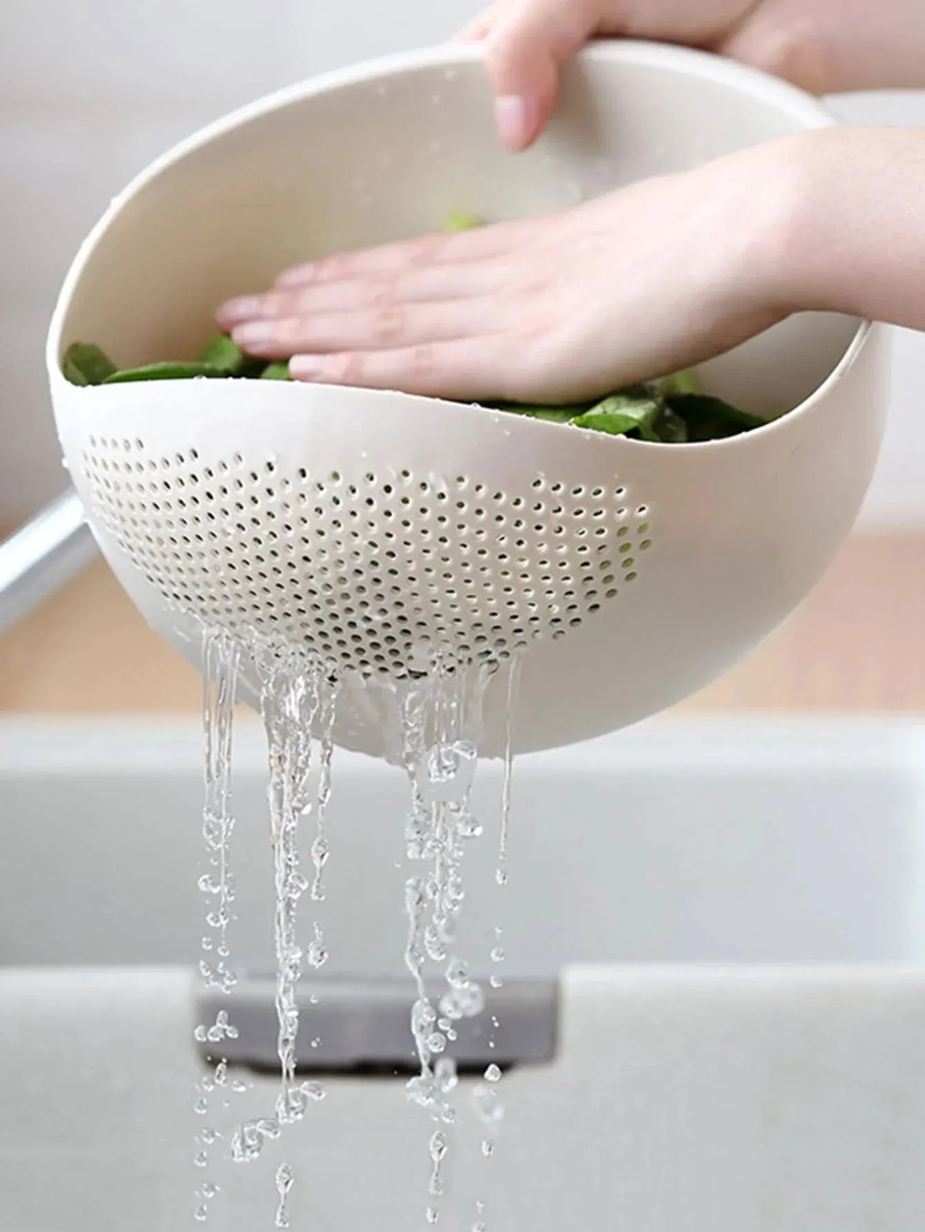 1PC-Silicone Colander Rice Bowl Drain Basket Fruit Bowl Washing Drain Basket with Handle Washing Basket Home Kitchen Organizer — image 1