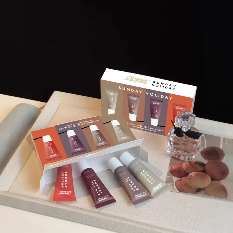 Christmas Gift Moisturizing Mirror Lipstick Vanilla Powder Sugar Coffee Cake Smell Lipstick Transparent Oil Makeup Set — image 4