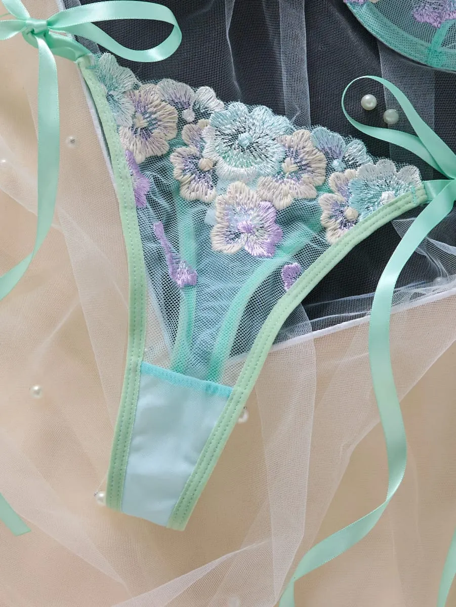 Ensemble de soutien-gorge en dentelle brodé de fleurs pour femmes, avec armatures, maille transparente, culotte à nœud latéral, Lingerie romantique, tailles S-XL — image 3