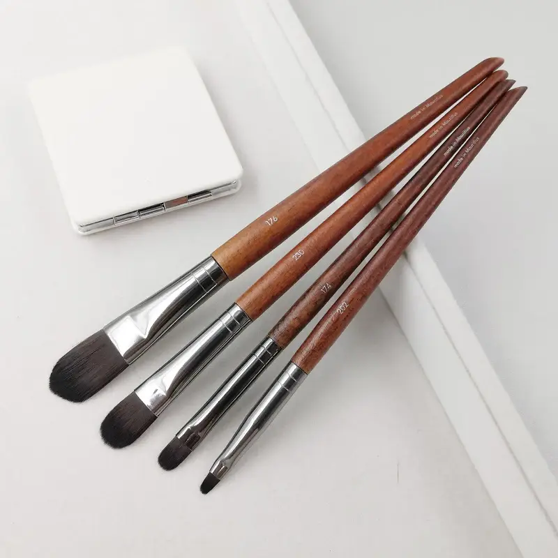 Wooden Small Concealer Brush #174 #176#202 #230 Professional Lip Eyeliner Makeup Brushes Cosmetic Make Up Beauty Tools — image 1