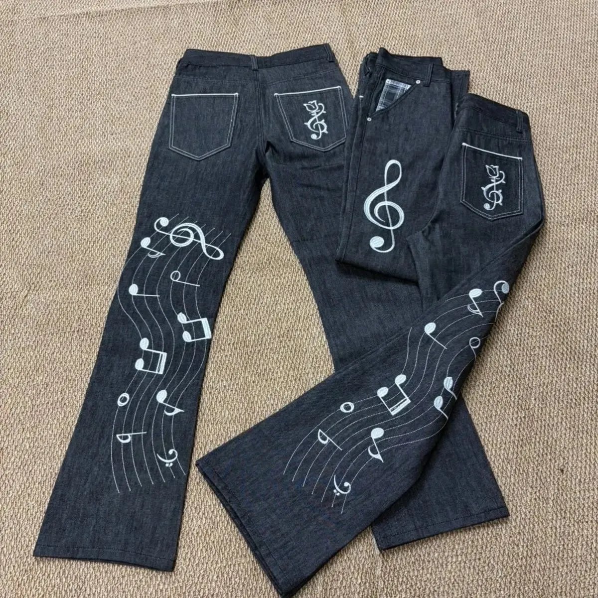 Note Rose Embroidered Original Color Jeans Unisex 1021M Version Slightly Flared HighStreet Wear Straight Jeans Stacked Pants Men