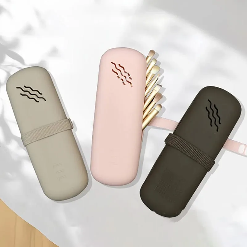 Silicone Makeup Brush Travel Case Waterproof Makeup Brush Travel For Eyebrow Pencil Lip Liner Organizer — image 1