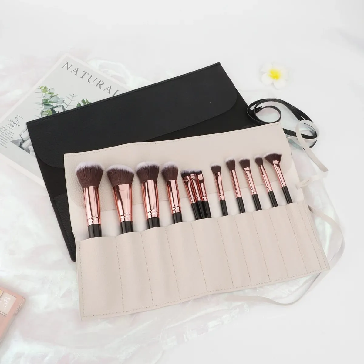 Roll Up Makeup Brush Holder Makeup Brush Organizer Travel Makeup Brushes Bag Cosmetic Bags Pouch For Women Eyebrow Brushes — image 1