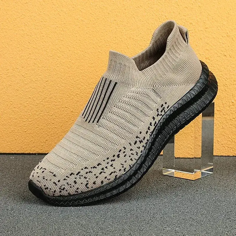 2026 Breathable Men Casual Shoes Lightweight Outdoor Male Walking Shoes Anti-slip Men's Sneakers Slip on Flats Vulcanized Shoes — image 9
