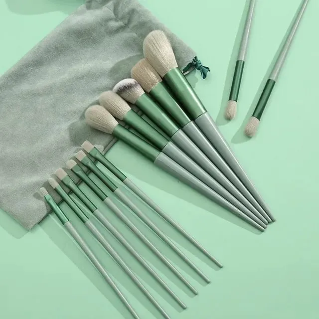 13 PCS Makeup Brushes Set Eye Shadow Foundation Women Cosmetic Brush Eyeshadow Blush Beauty Soft Make Up Tools Bag — image 8