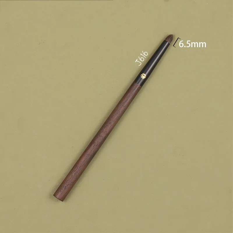 Professional Handmade Makeup Brushes 1PC Washed Horse Hair Pencil Eye Shadow Blending Brush Walnut Handle Make Up Brush
