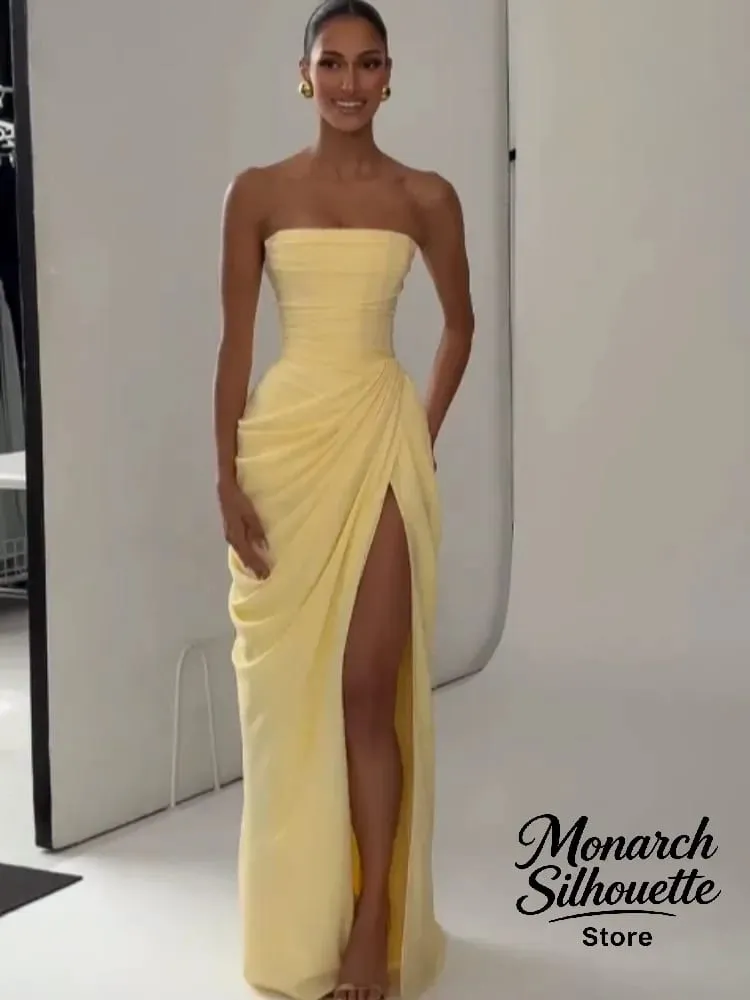 Gaun Panjang Berlipat Tanpa Tali Kuning Elegan Gaun Split Cinching Pinggang Tanpa Lengan Solid Chic Wanita 2026 Jubah Pesta Malam Wanita