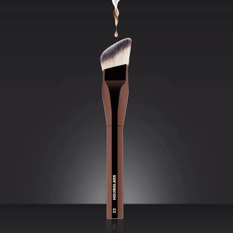 1pc #22 Smooth Edge All Over Foundation Makeup Brush Wedge Liquid Foundation Make Up Brush Face Base Metal Handle with box — image 2