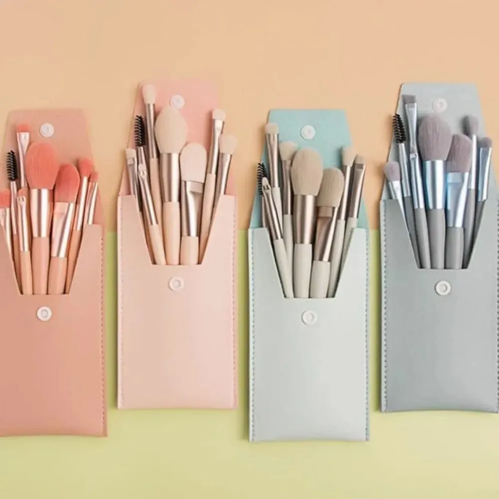 Set of 8 Soft Bristle Make Up Brushes Premium Synthetic With Bag Eyeshadow Brush Eye Facial Beauty Foundation Brush — image 1