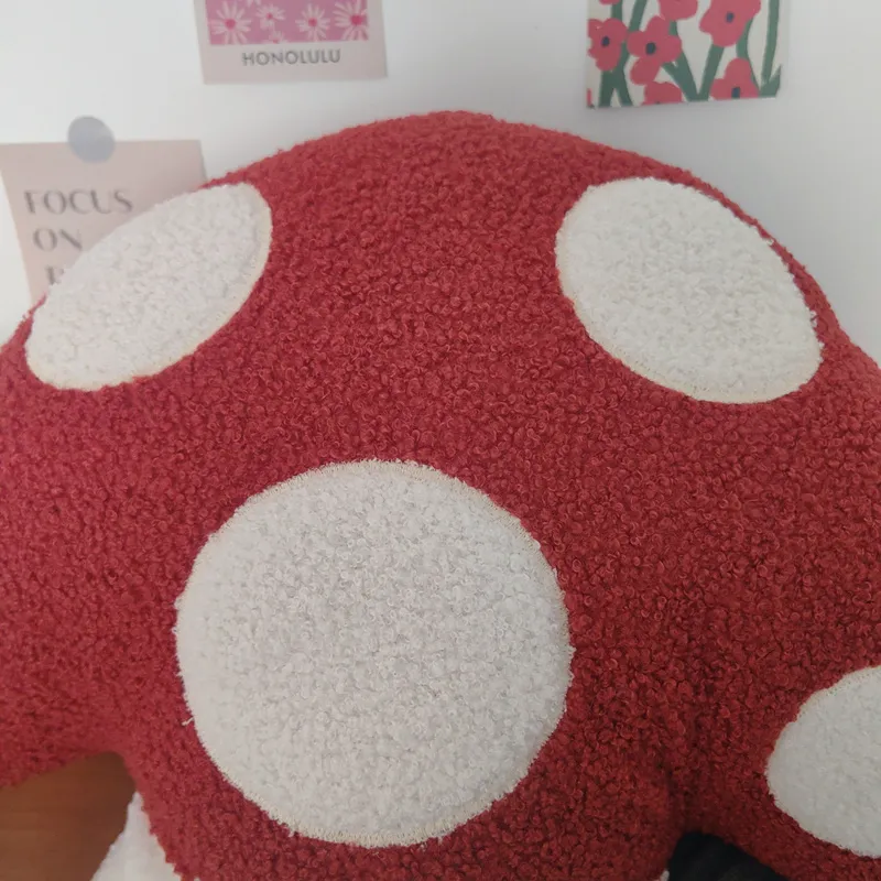 Almohada con forma de seta de 45x40cm, juguetes de peluche suaves, cojín para sofá con forma de seta simulada, sala de estar para el hogar, regalo de cumpleaños para niños y niñas — image 5
