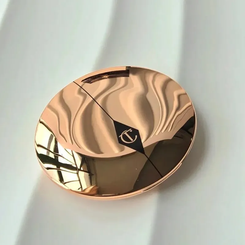Charlotte Tilbury Powder Concealer Minimizes Pores Controls Oil Soft-focus Matte Long-lasting Flawless Finish Women's Makeup — image 3