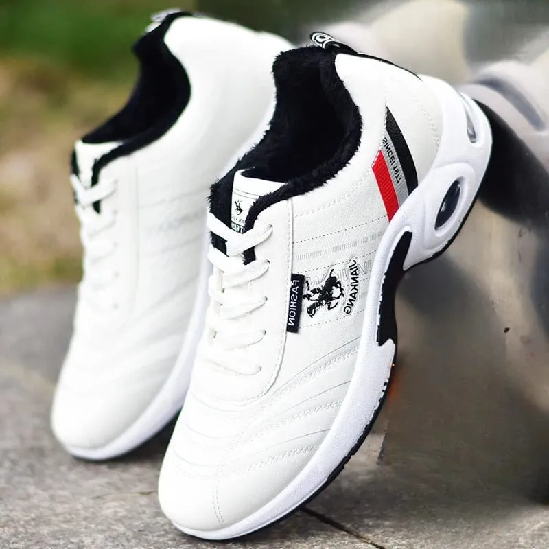 Men's leather sneakers Casual versatile shoes Outdoor non slip running footwear Fashion men's board shoes Zapatos Homme — image 2