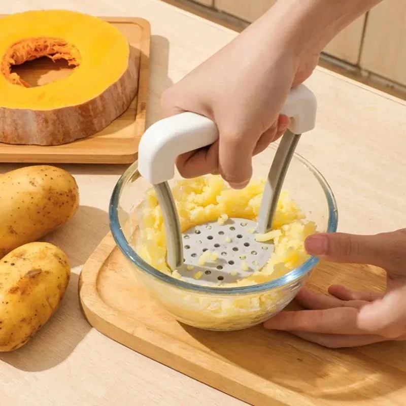 Manual Potato Masher Durable Potato Ricer Kitchen Vegetable Masher With Non-Slip Handle Fruit Juicer Kitchen Gadgets — image 1