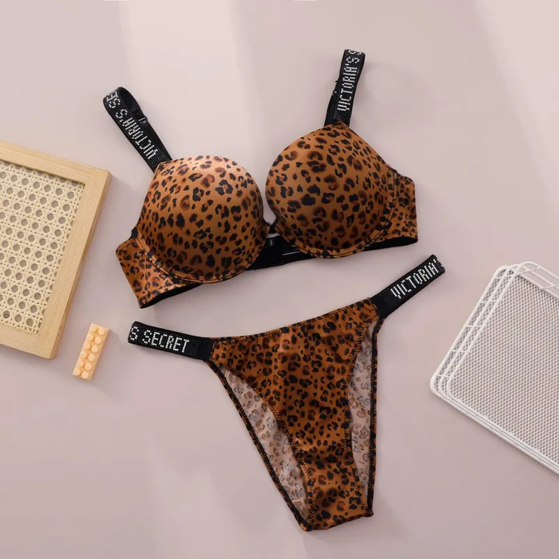 Ny Push Up Shapewear Justerbar, polstret, samlet V-blonde lingerisæt BH og trusse Sexet BH og trussesæt til kvinder Komfortabel — image 18