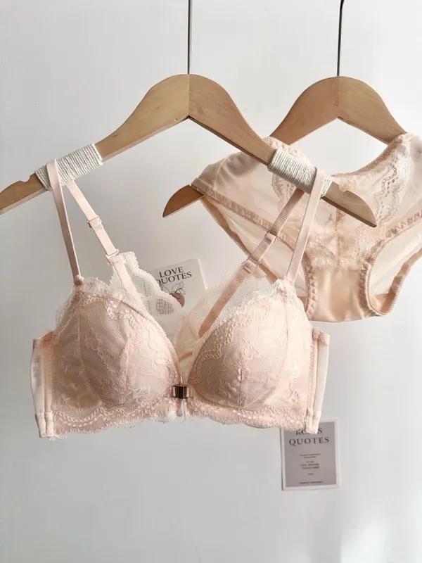 Set Bra Renda Payudara Kecil Wanita Penutupan Depan Wayarles Cantik Belakang Tekan Ke Atas Bra Pakaian Dalam Harian Lembut Saiz 32‑38AB