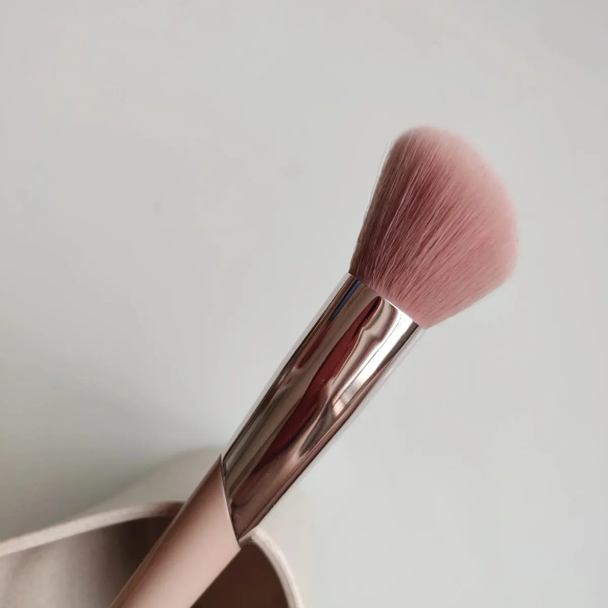 Makeup Brushes Set Full Bodied Foundation Brush 110 Cheek Hugging Highlight 120 Eyeshadow 15pcs Cosmetic Brush Kit — image 6