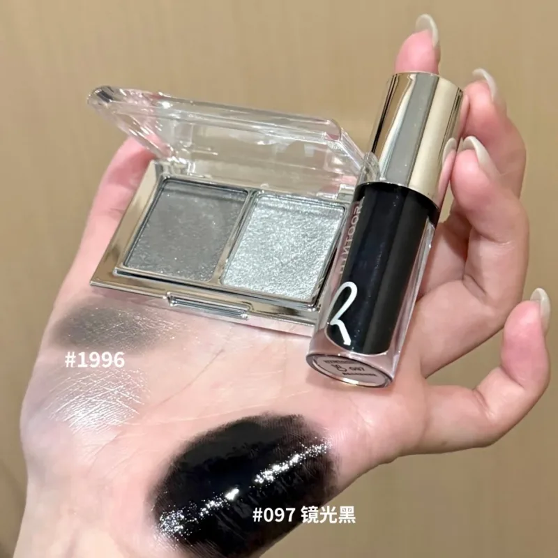 Hyntoor Black Lipgloss Glitter Gothic Lipstick Dual Color Set Matte Silver Nourishing Dark Satin Metalic Daily Smoky Effect — image 4