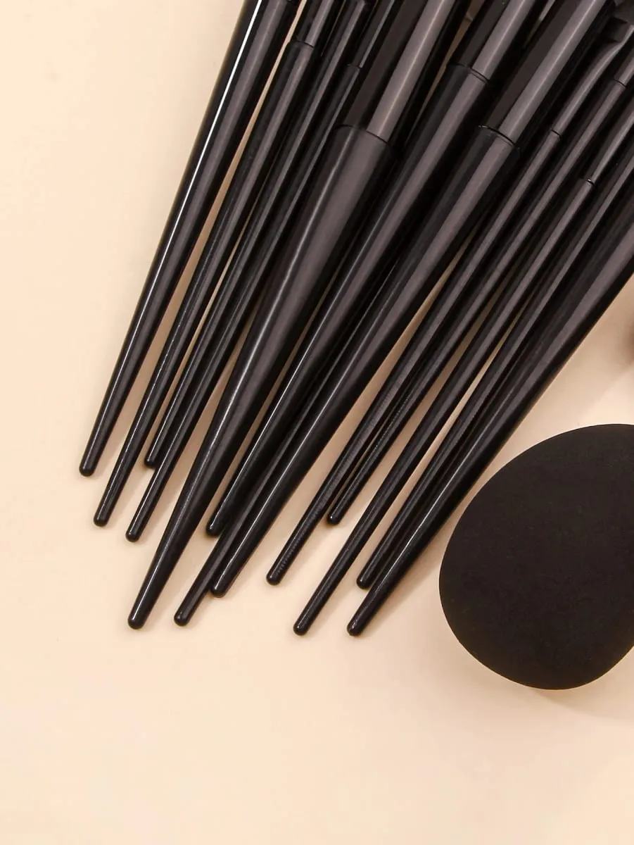 13pcs Black Makeup Brush Set Soft Powder Brush Portable+1pcs Triangular Sponge Puff+1pcs Foundation Make-up Sponge Beauty Egg — image 6
