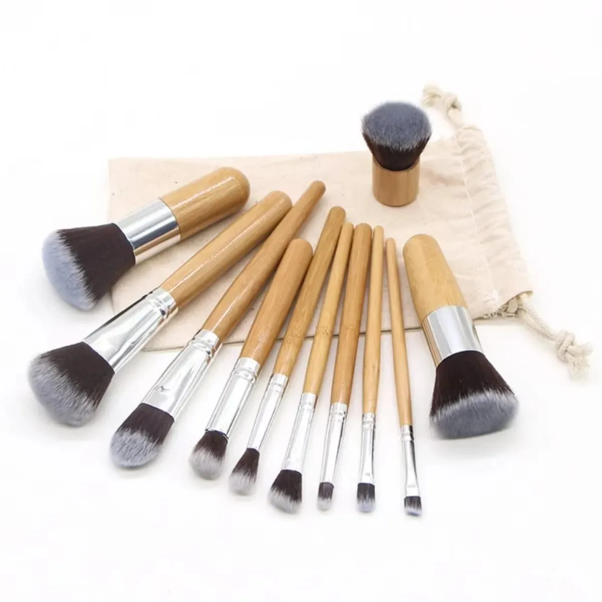 11pcs Natural Bamboo Handle Makeup Brushes Foundation Blending Make Up Tool Set With Cotton Bag