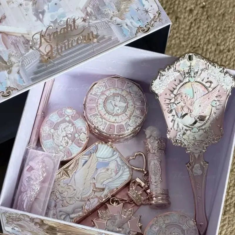 Flowerknows Knight يونيكورن الأرنب طقم هدايا للحديقة أحمر الخدود الملاك الصغير هيغليغتر عينيه لوحة الكل في واحد صندوق طقم مكياج الوجه — image 2