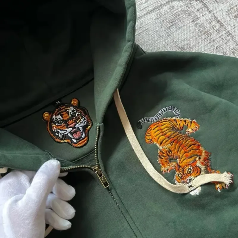 Vintage Bearพิมพ์Hoodieผู้ชายRetroลายสก๊อตสีเขียวPatch Pullover Hooded Sweatshirt Casual Streetwearเสื้อแขนยาวผู้หญิงHoodies Top — image 15