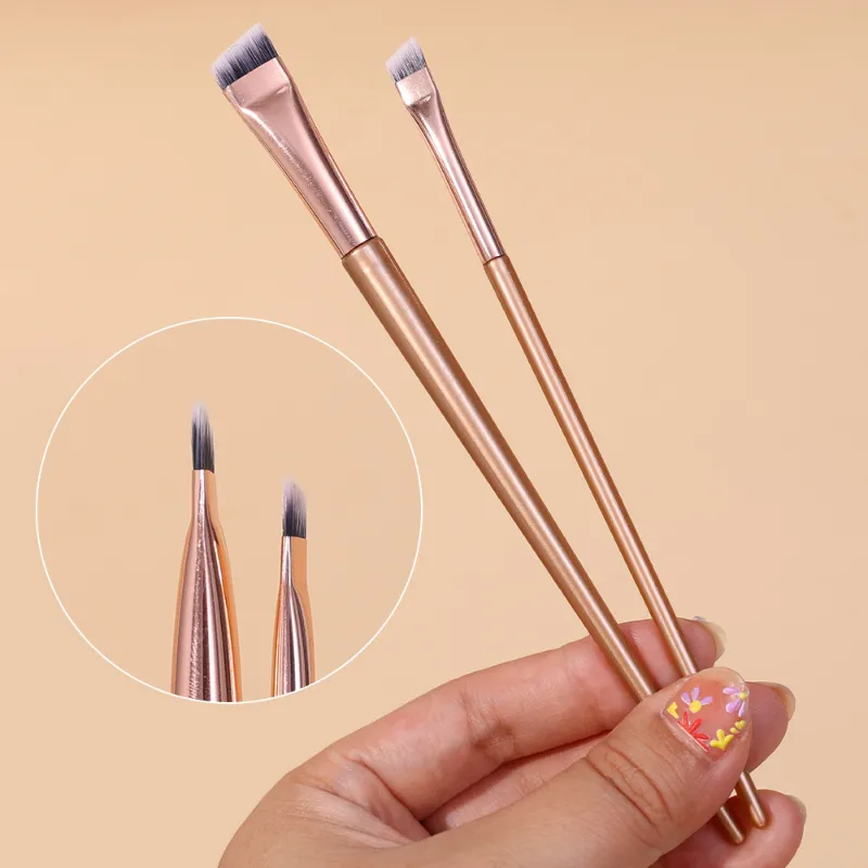 Profesjonalne pędzle do eyelinera w brwiach miękkie kątowe ostrze cienkie płaskie konturowanie brwi eyeliner pędzel do makijażu kobiety narzędzia do makijażu oczu — image 3