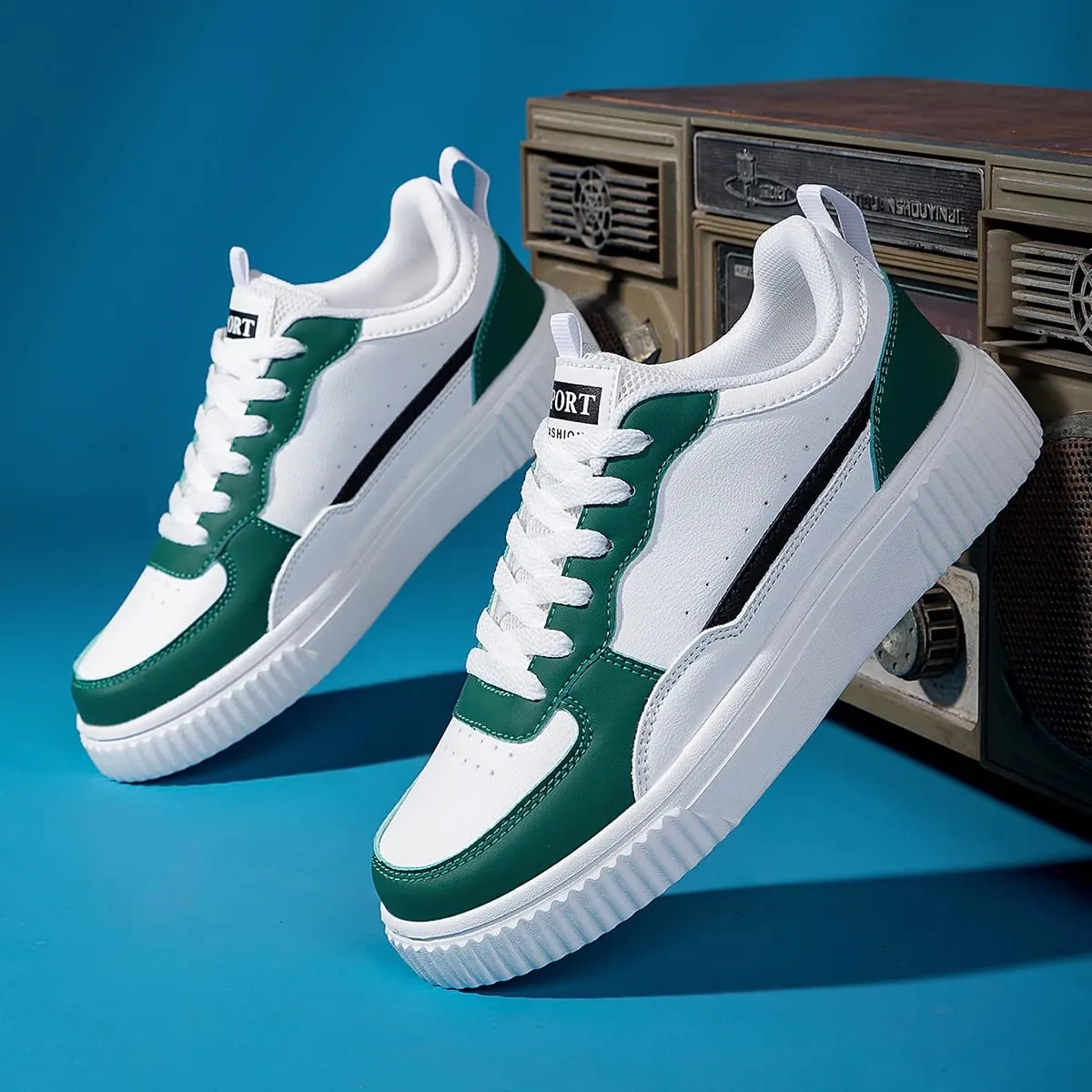 Men's Summer Breathable Trendy Versatile Casual White Sneakers for Teenagers Non-Slip Sports Thick-Soled White Shoes — image 2