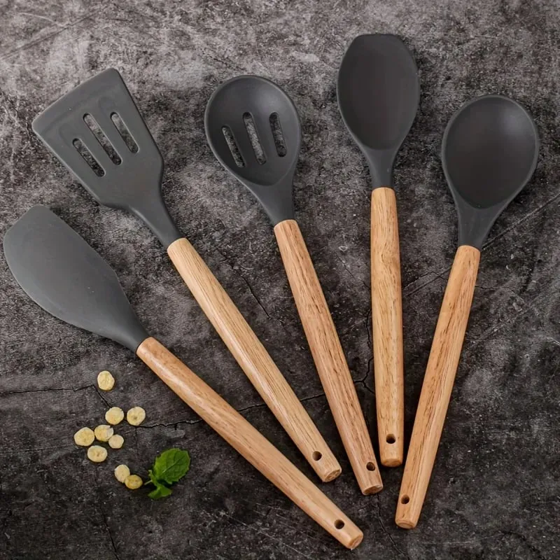 14pcs silicone utensil set with plastic holder — image 13